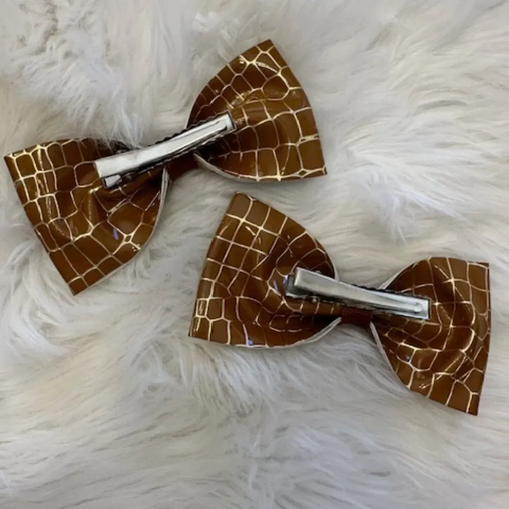 Bundle (6) of Gold pattern 4